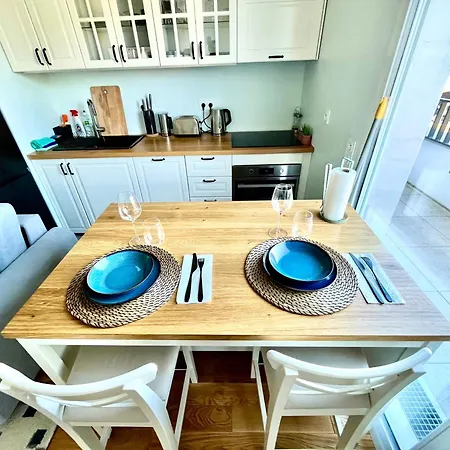 Luxury For 4 People Безон